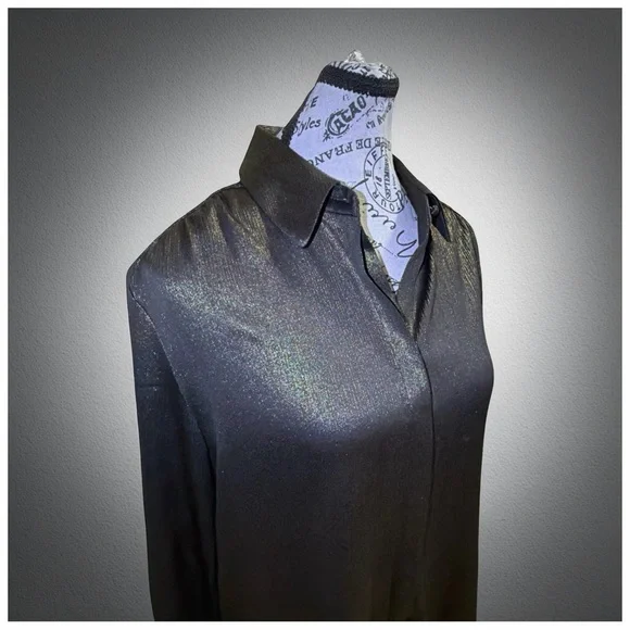 Chico’s Iridescent Sheen Button-Front Blouse – Women’s Size 0 - Picture 7 of 12